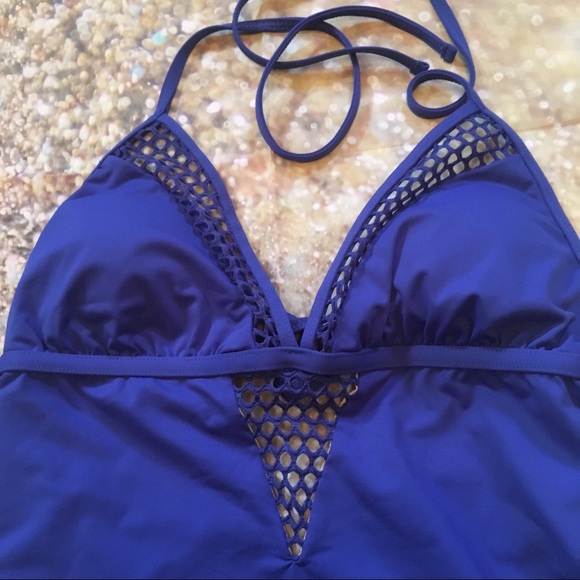 La Blanca Blue Net All Meshed Up Halter Swimsuit 6 - Picture 4 of 8